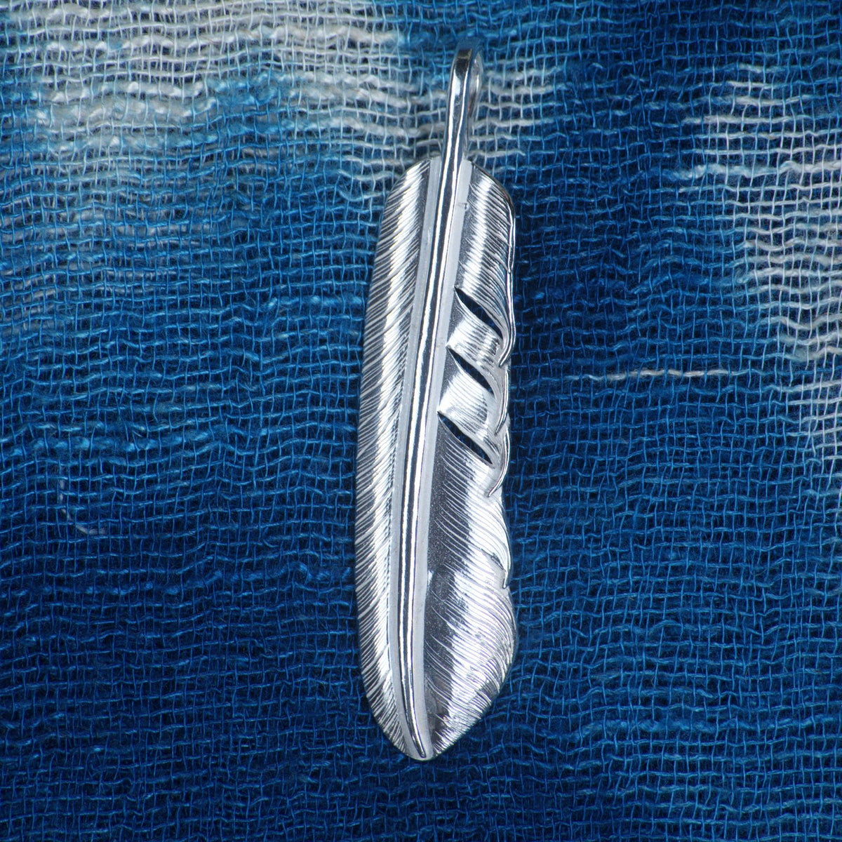 Right-facing Life Feather in sterling silver
